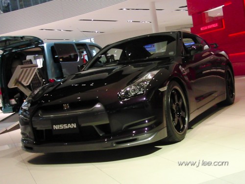 Nissan GT-R Spec V R35 - Nissan Global Headquarters